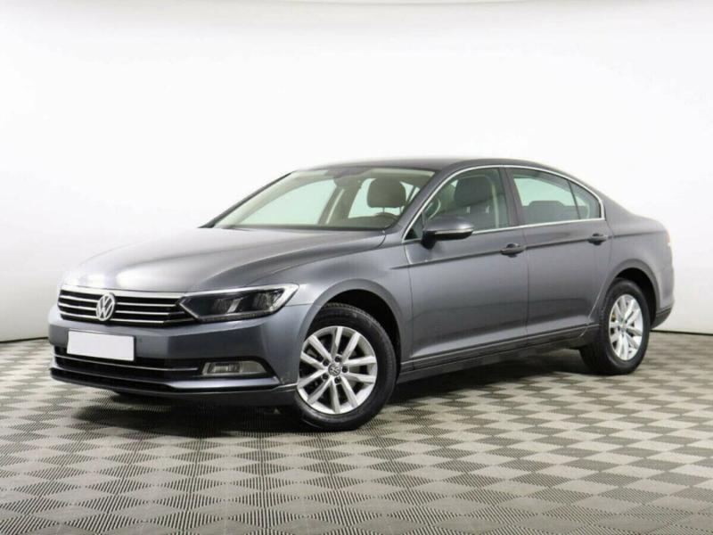 Volkswagen Passat, B8 2016 с пробегом 81 000 км.