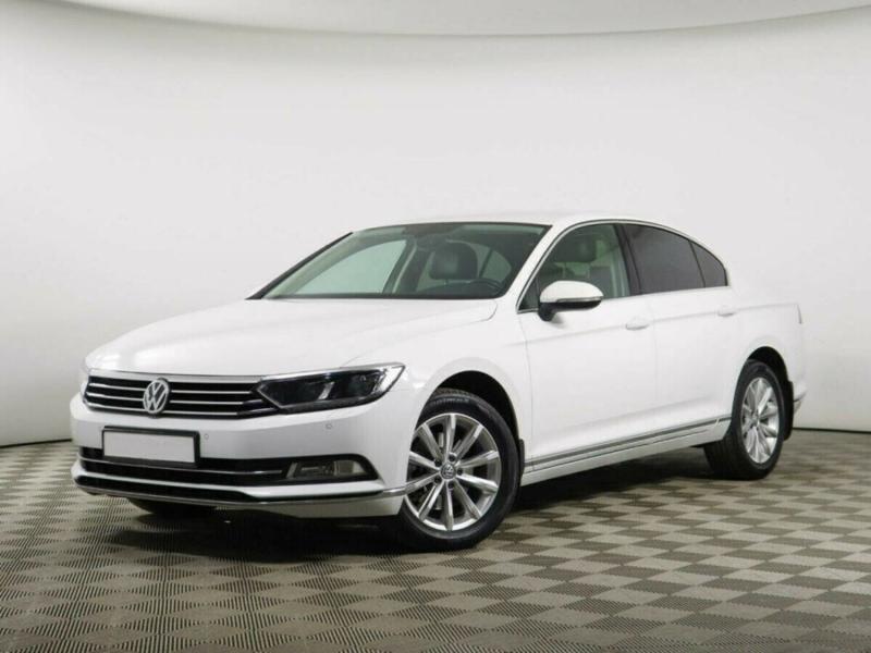 Volkswagen Passat, B8 2017 с пробегом 76 000 км.