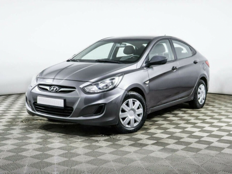 Hyundai Solaris, I 2013 с пробегом 103 000 км.