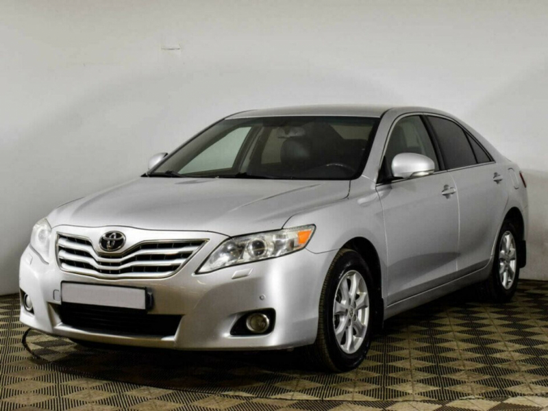 Toyota Camry, VI (XV40) Рестайлинг 2010 с пробегом 120 000 км.