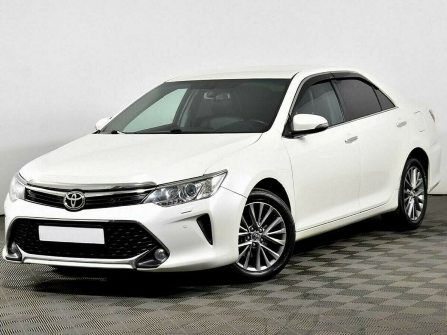 Toyota Camry, 2016 г.