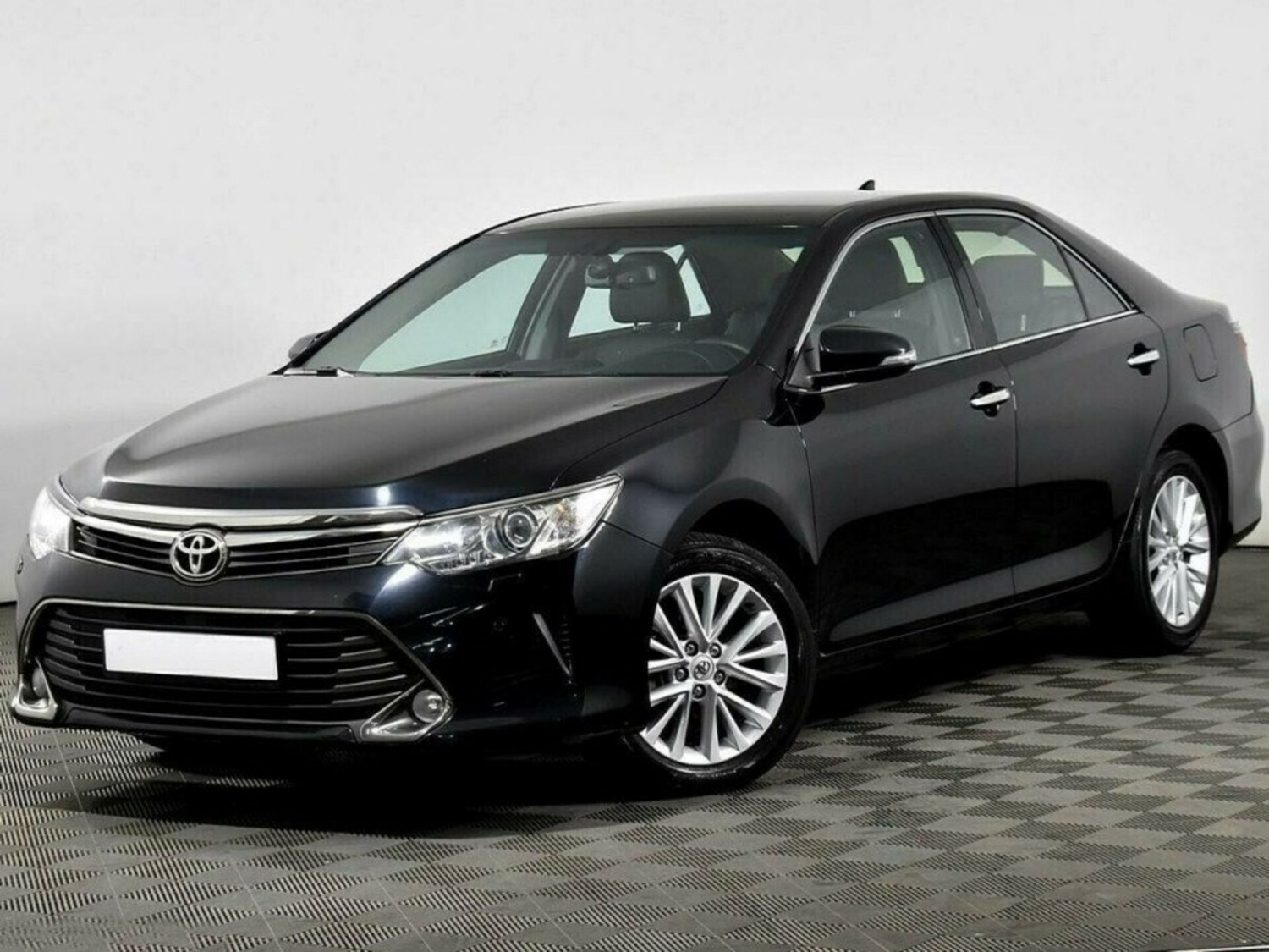 Toyota Camry, 2016 г.