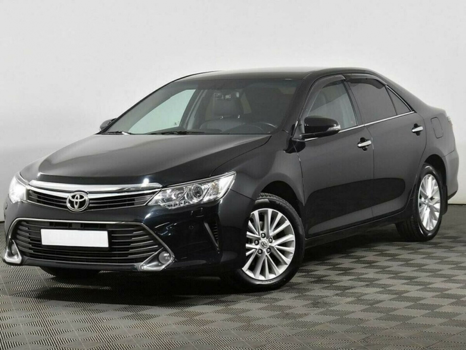 Toyota Camry, 2015 г.