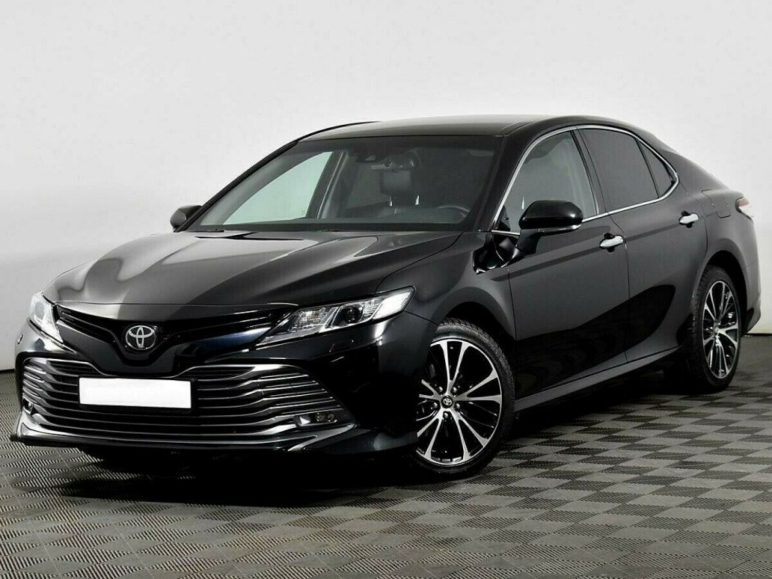 Toyota Camry, 2018 г.