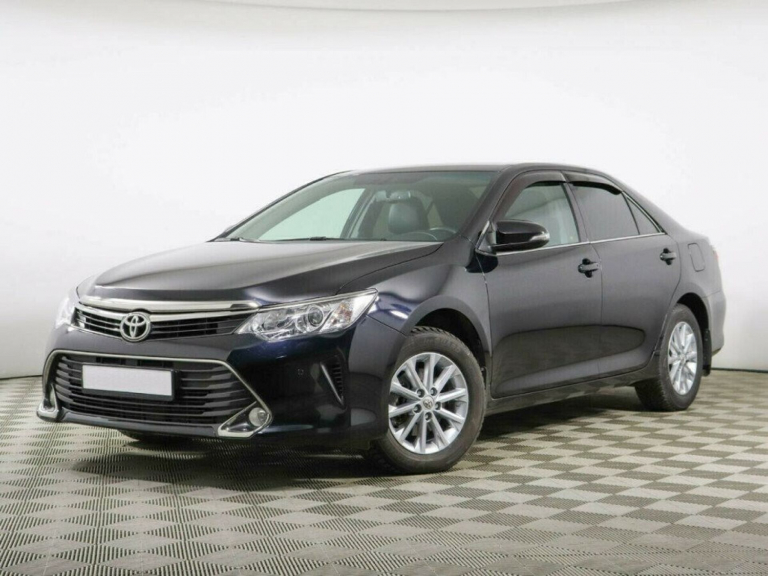 Toyota Camry, 2015 г.