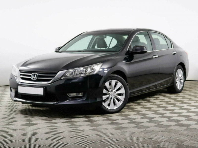 Honda Accord, IX 2013 с пробегом 115 000 км.