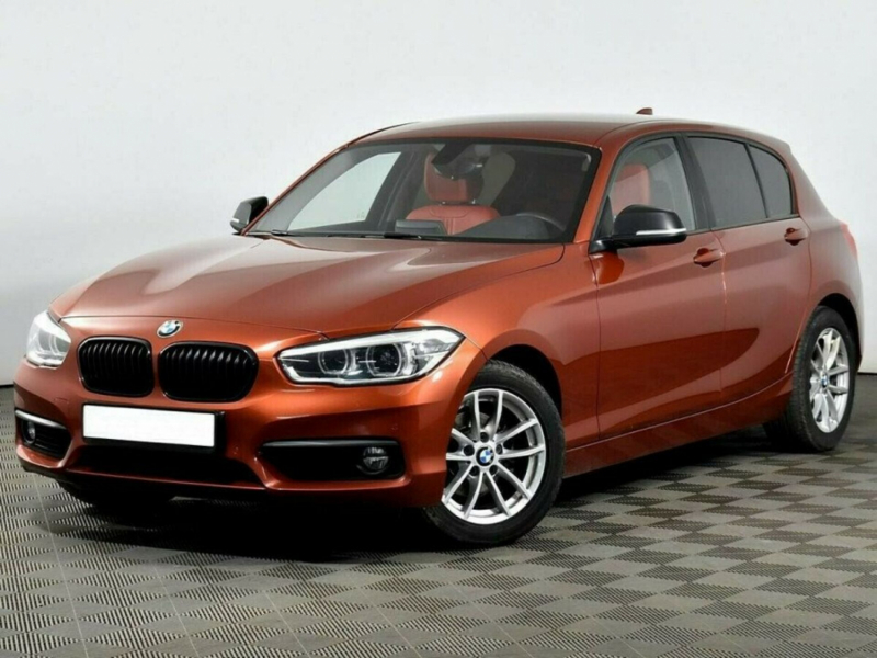 BMW 1 серии, II (F20/F21) Рестайлинг 2016 с пробегом 44 400 км.