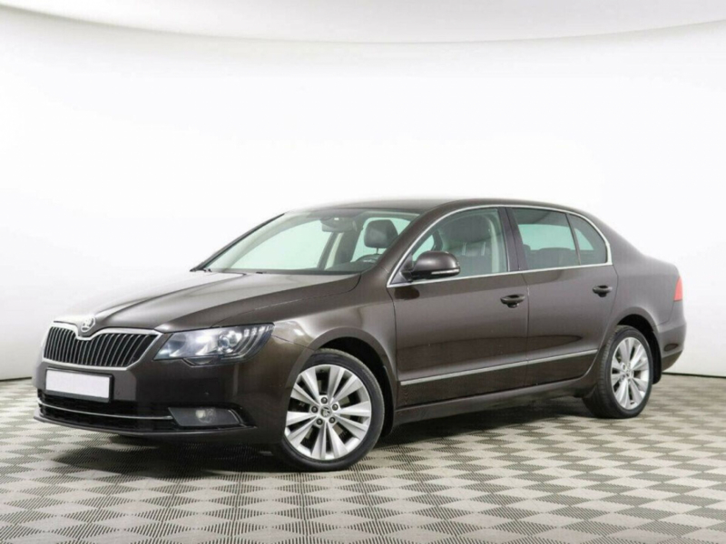 Skoda Superb, II Рестайлинг 2014 с пробегом 90 000 км.