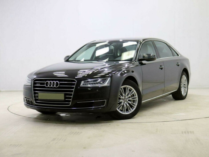 Audi A8, III (D4) Рестайлинг 2014 с пробегом 155 000 км.