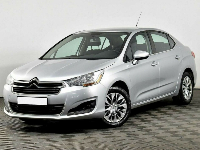 Citroen C4, II 2013 с пробегом 73 800 км.