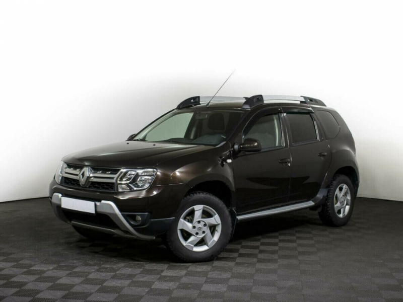 Renault Duster, I Рестайлинг 2016 с пробегом 63 200 км.