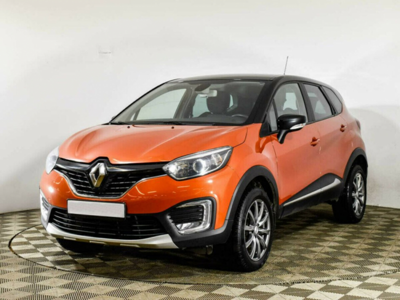 Renault Kaptur, I 2017 с пробегом 65 000 км.