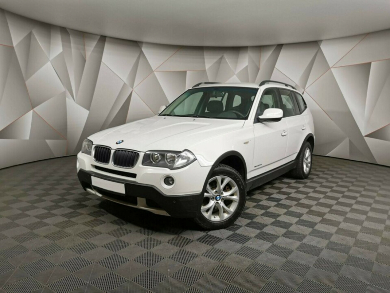 BMW X3, II (F25) 2010 с пробегом 142 000 км.