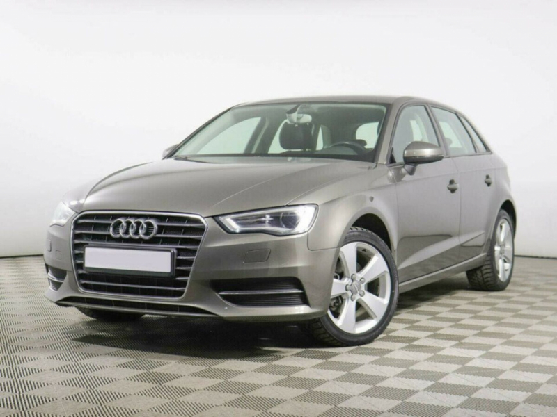 Audi A3, III (8V) 2014 с пробегом 88 000 км.