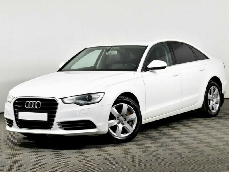 Audi A6, IV (C7) 2012 с пробегом 118 000 км.