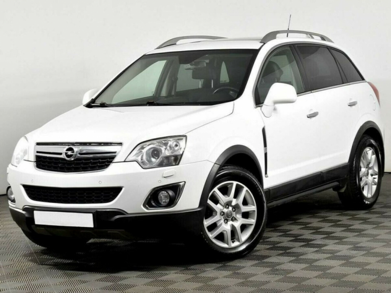 Opel Antara, I Рестайлинг 2013 с пробегом 104 200 км.