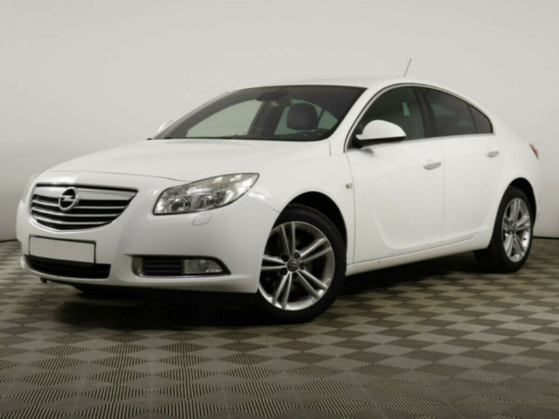 Opel Insignia, I 2011 с пробегом 148 000 км.