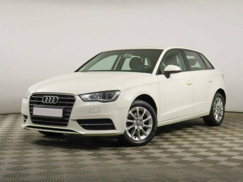 Audi A3, III (8V) 2013 с пробегом 101 400 км.