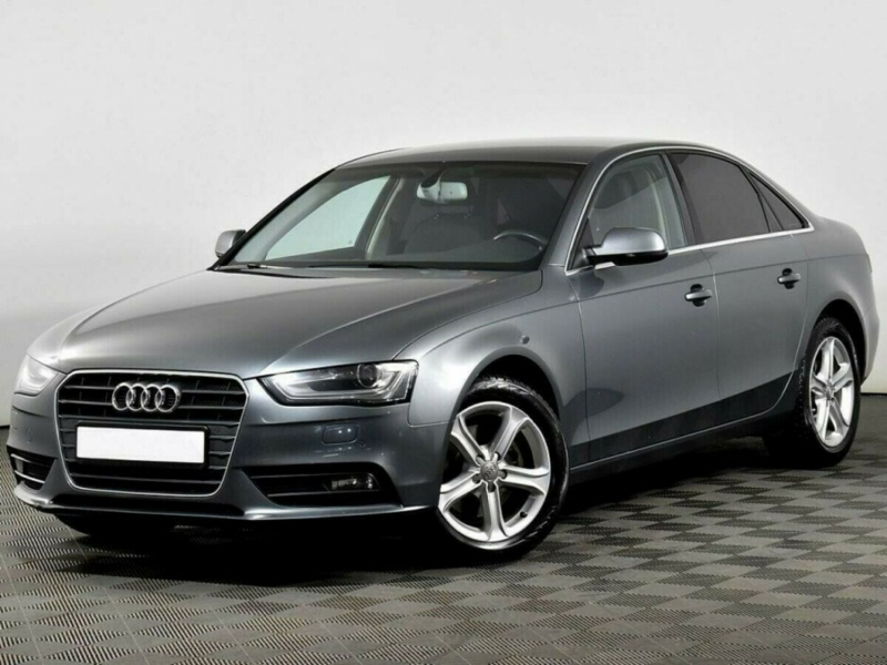 Audi A4, IV (B8) Рестайлинг 2013 с пробегом 109 000 км.