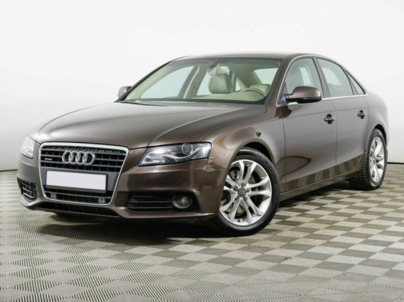 Audi A4, IV (B8) 2010 с пробегом 108 000 км.