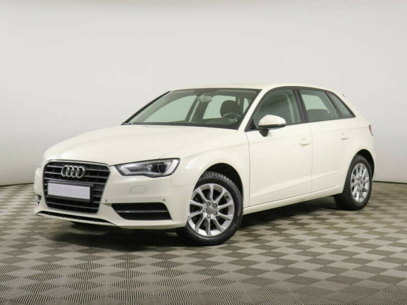 Audi A3, III (8V) 2013 с пробегом 95 000 км.