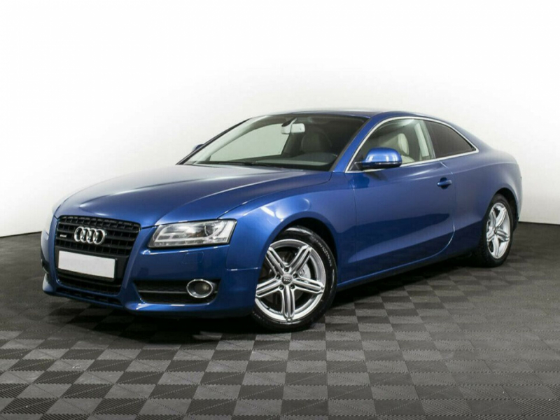 Audi A5, I (8T) 2010 с пробегом 100 000 км.