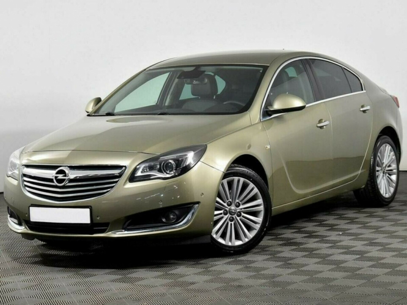 Opel Insignia, I Рестайлинг 2013 с пробегом 105 600 км.