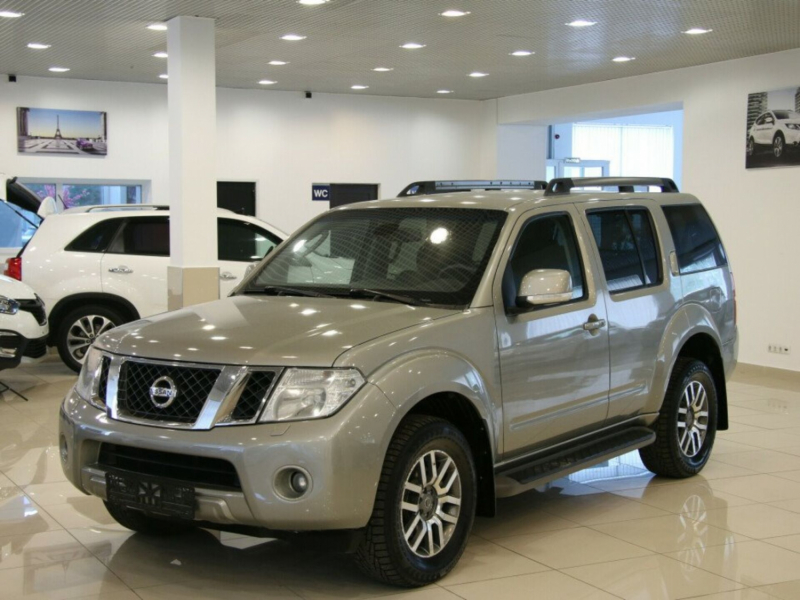 Nissan Pathfinder, III Рестайлинг 2011 с пробегом 108 000 км.