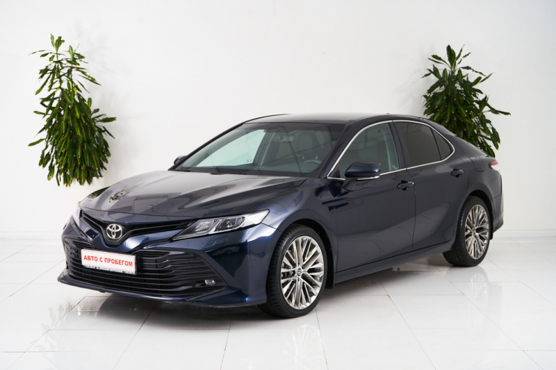 Toyota Camry, VIII (XV70) 2018 с пробегом 33 000 км.