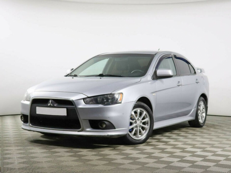 Mitsubishi Lancer, X Рестайлинг 2013 с пробегом 108 000 км.