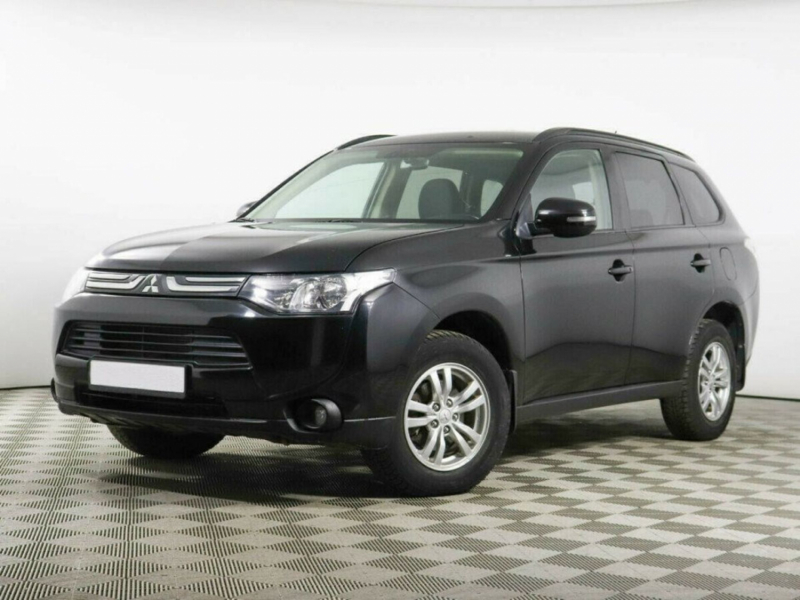 Mitsubishi Outlander, 2013 г.