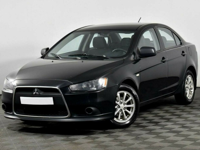 Mitsubishi Lancer, X Рестайлинг 2014 с пробегом 102 000 км.