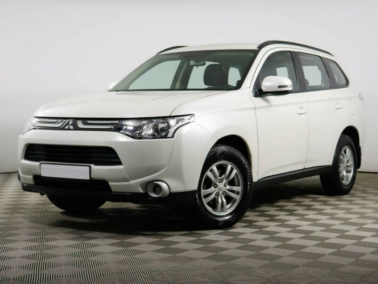 Mitsubishi Outlander, 2013 г.