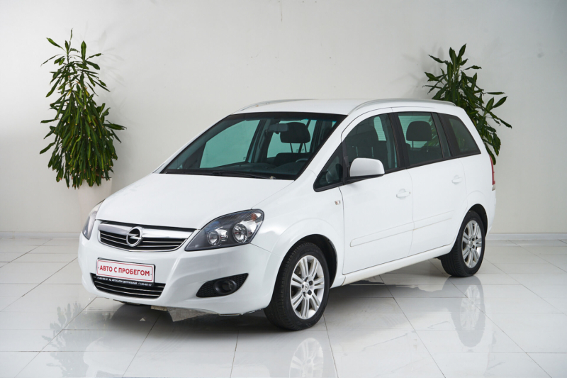 Opel Zafira, C 2012 с пробегом 86 000 км.