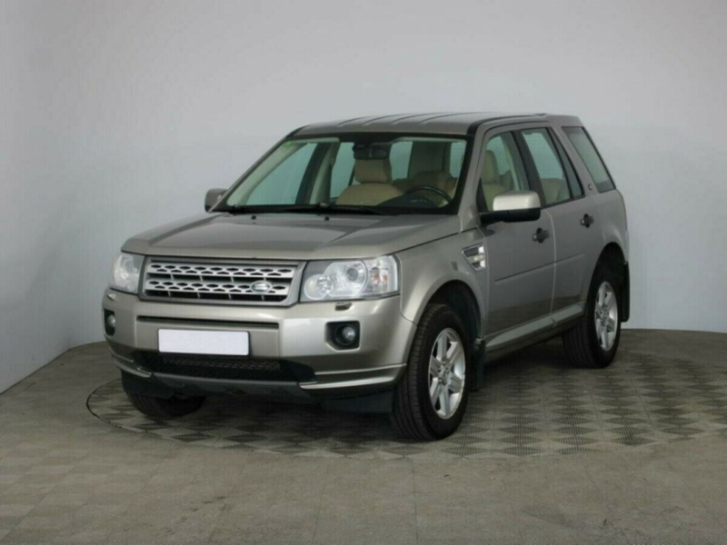 Land Rover Freelander, II 2010 с пробегом 120 000 км.