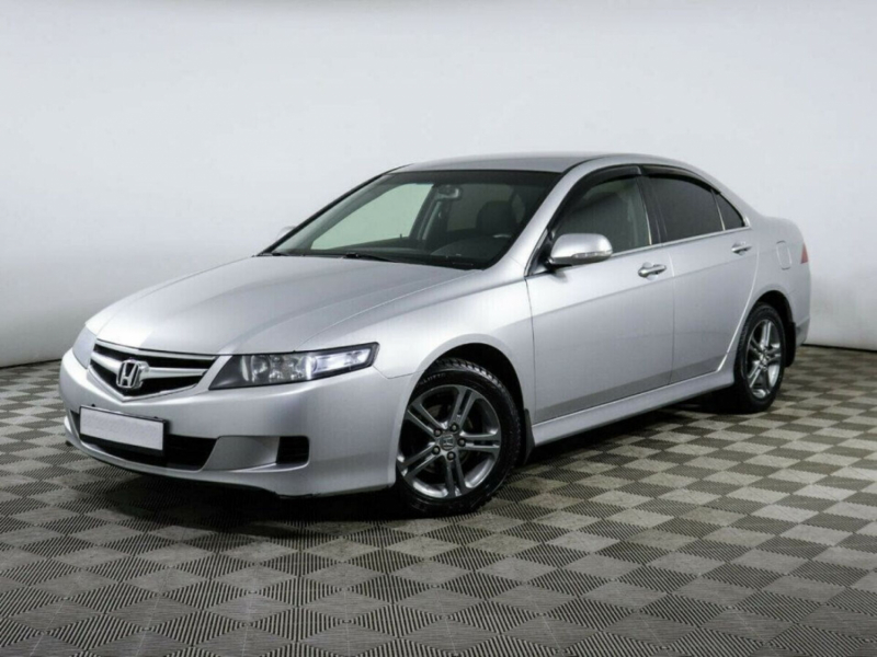 Honda Accord, VIII 2007 с пробегом 158 000 км.