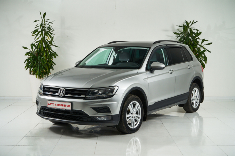 Volkswagen Tiguan, II 2018 с пробегом 59 000 км.