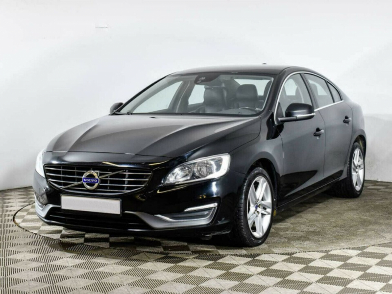 Volvo S60, II Рестайлинг 2015 с пробегом 91 000 км.