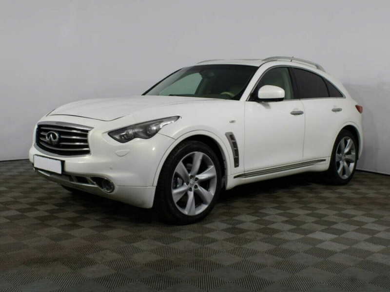 Infiniti FX, II (S51) 2009 с пробегом 142 880 км.