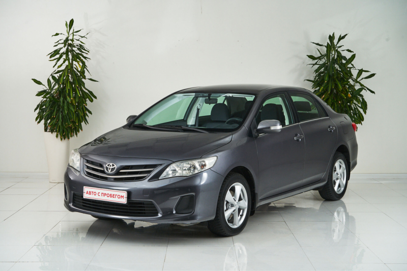 Toyota Corolla, XI (E160, E170, E180) 2013 с пробегом 97 000 км.