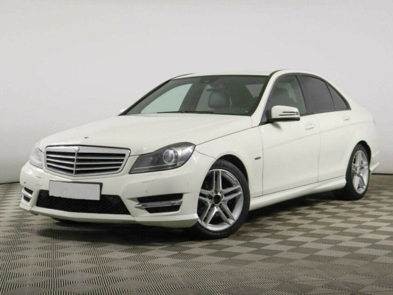 Mercedes-Benz C-Класс, III (W204) Рестайлинг 2012 с пробегом 112 000 км.