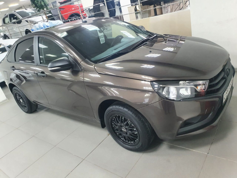 LADA (ВАЗ) Vesta, I 2018 с пробегом 131 000 км.