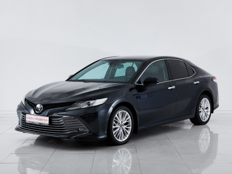 Toyota Camry, VIII (XV70) 2018 с пробегом 62 000 км.