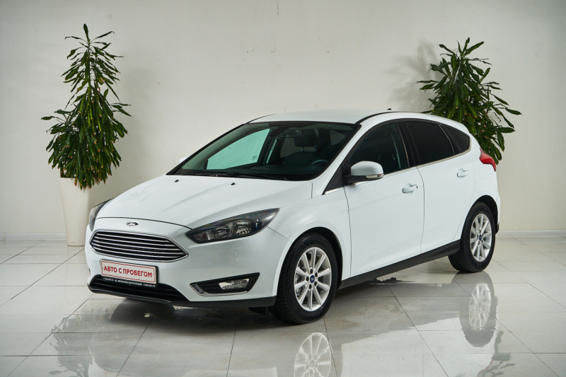 Ford Focus, III Рестайлинг 2015 с пробегом 68 000 км.