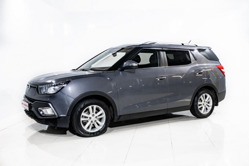 SsangYong XLV, I 2016 с пробегом 75 000 км.