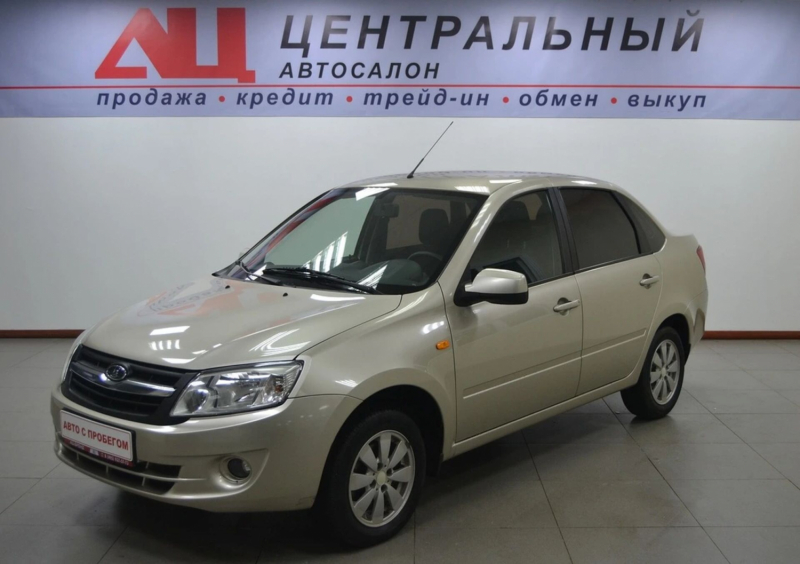 LADA (ВАЗ) Granta, I 2013 с пробегом 49 000 км.