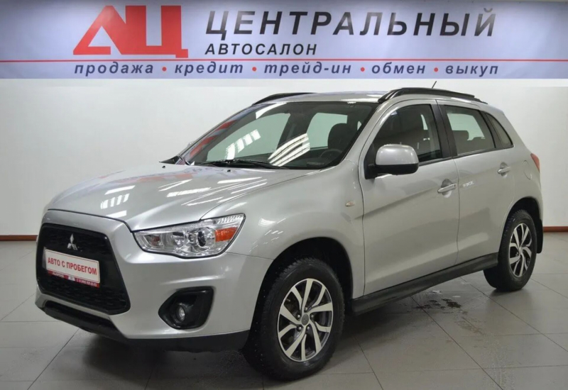 Mitsubishi ASX, I Рестайлинг 2014 с пробегом 38 000 км.