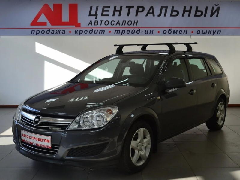 Opel Astra, H Рестайлинг 2011 с пробегом 74 000 км.