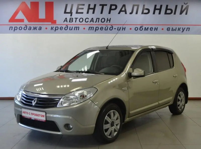 Renault Sandero, I 2011 с пробегом 81 000 км.