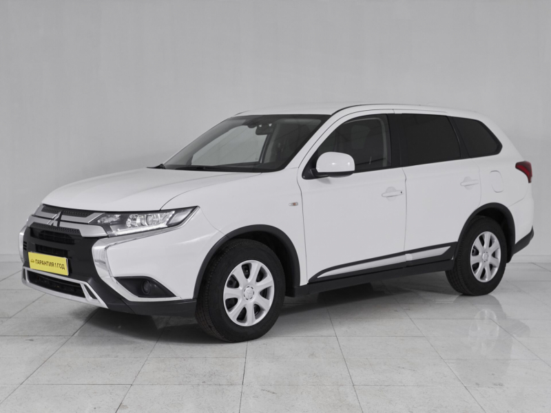 Mitsubishi Outlander, III Рестайлинг 3 2018 с пробегом 72 100 км.